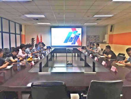 中科院海岸带研究所向导专家一行到南宫娱乐软件考察